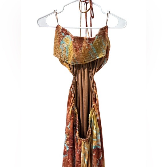 NWT Strapless Dress in Brown and Gold. Fast ๐๐ฆ - Picture 10 of 15